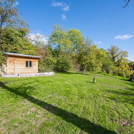 Garden Holiday home *